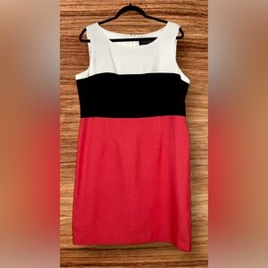 Black Label By Evan Picone Sleeveless Dress with Color Block Design- Black/Coral